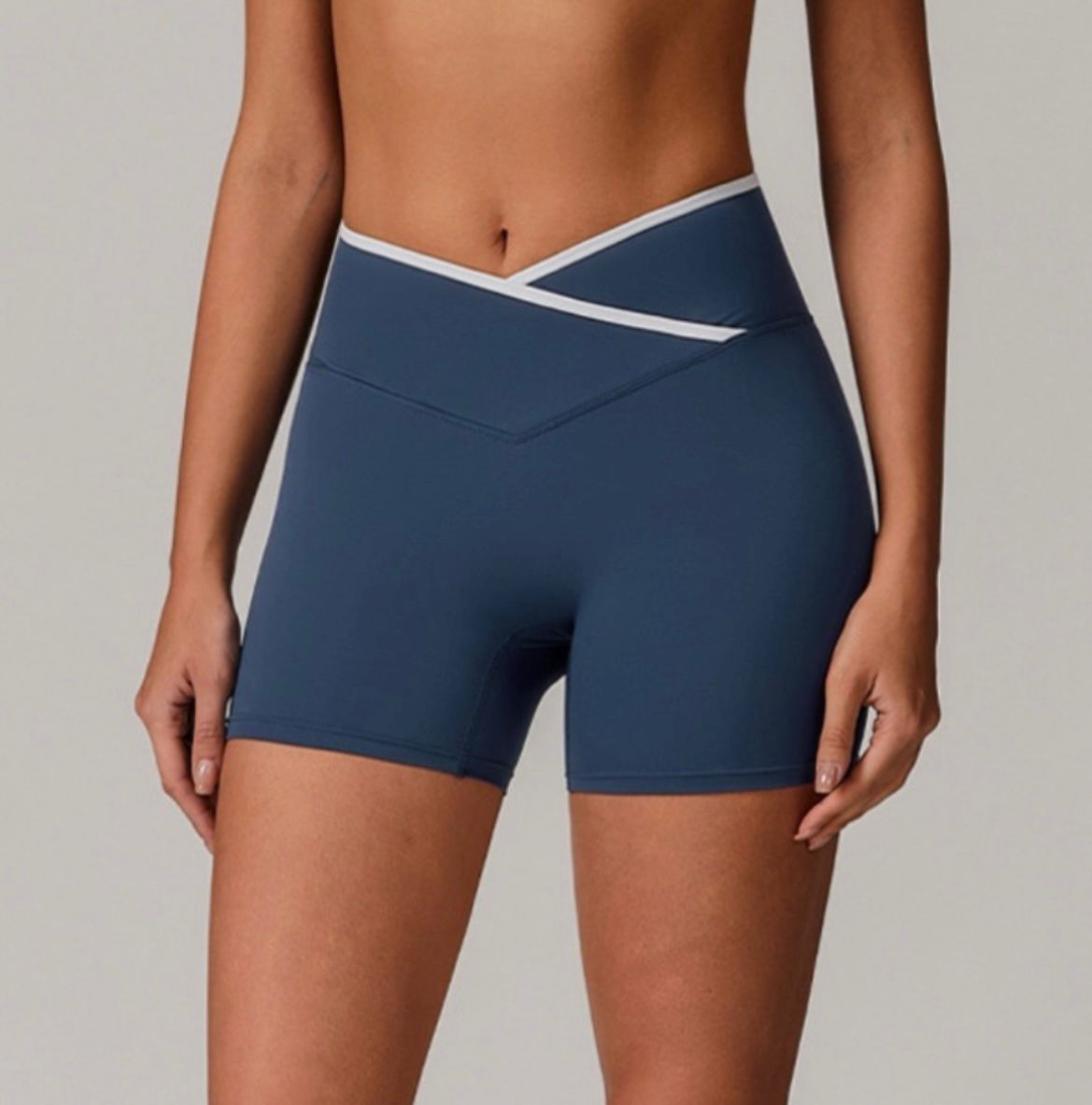 Navy biker short